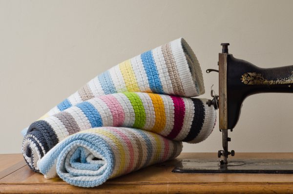 Organic Cotton Knitted Baby Blanket 100 x 75cm
